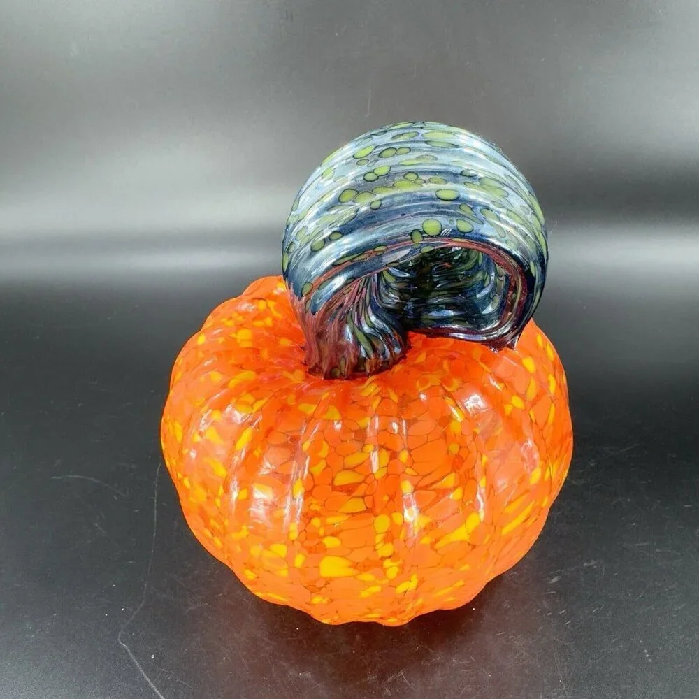 Hand Made Art‎ Glass Pumpkin Heavy Figure Paperweight Hand Blown Glass Decor VTG